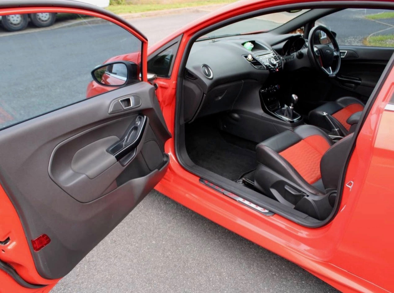 2015 Ford Fiesta ST-2