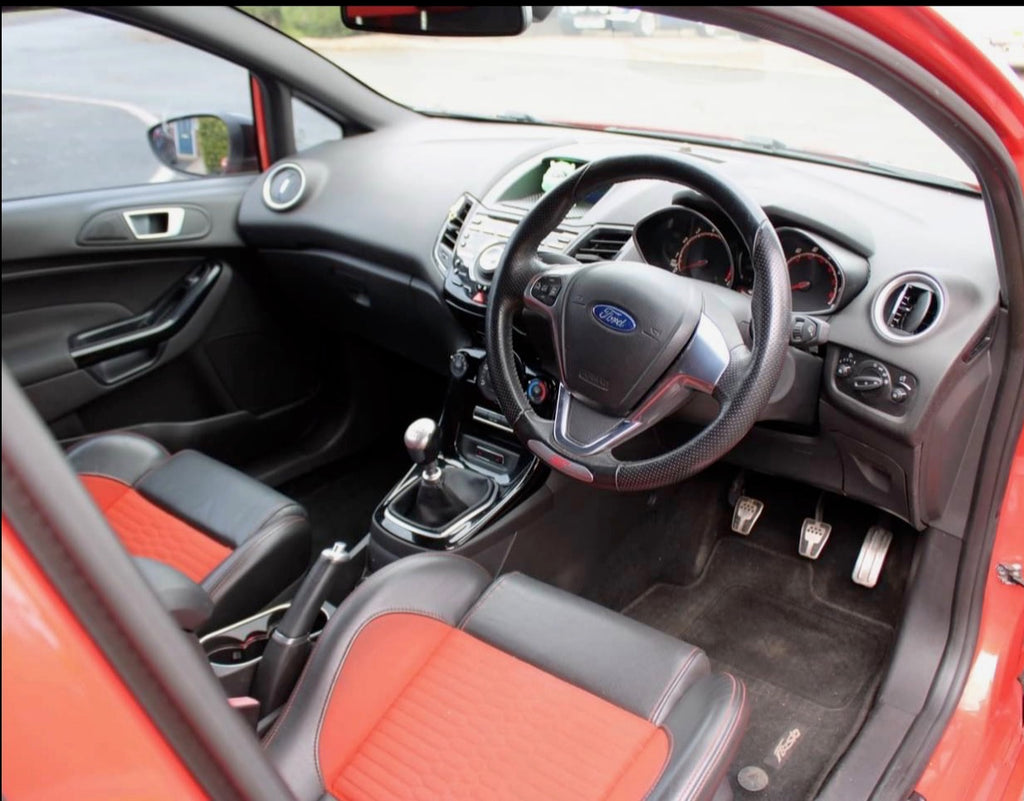 2015 Ford Fiesta ST-2